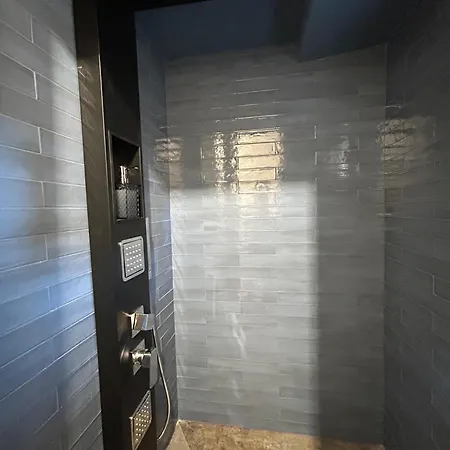 Del Luxuryroom Bed & Breakfast 3*